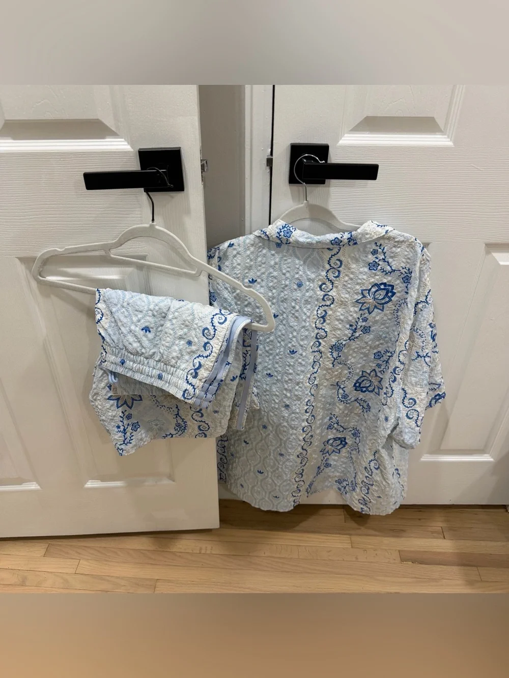Adidas Originals Blue Set Button Down Shirt & Shorts Men Size XL